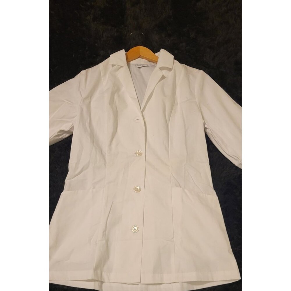 Landau Womens White Button-Front Lab Coat Medical or Makeup Technician Size 12